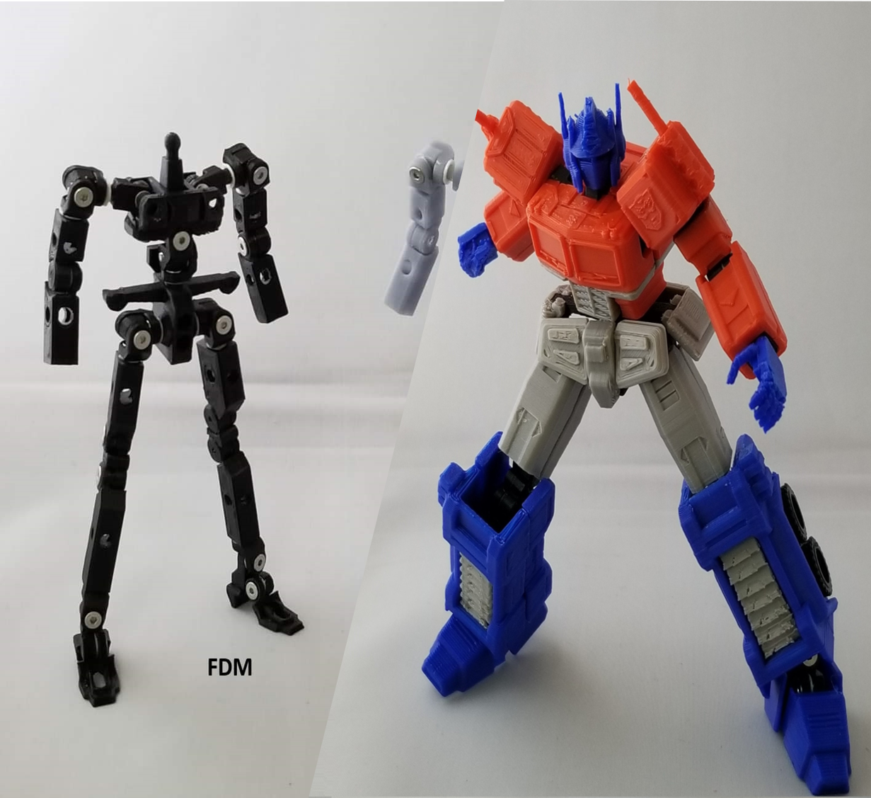 3D file XFRAME + G1 Optimus Prime (nontransformable) ARMOR BUNDLE 🤖